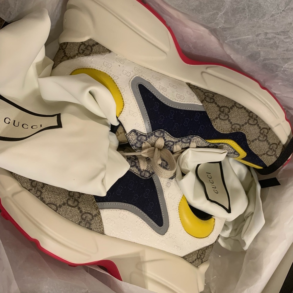 RHYTON GUCCI SNEAKERS
